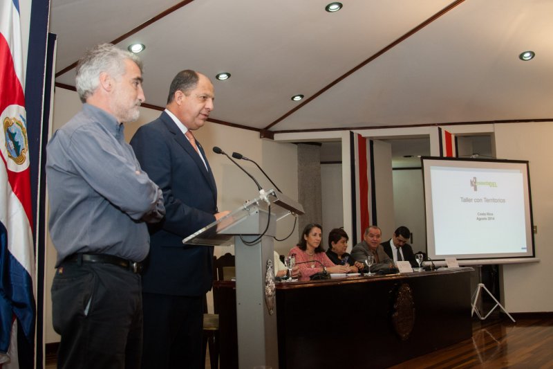 CONECTADEL_PoliticaNac_DesarrolloTerritorial_20140827__CSL5047